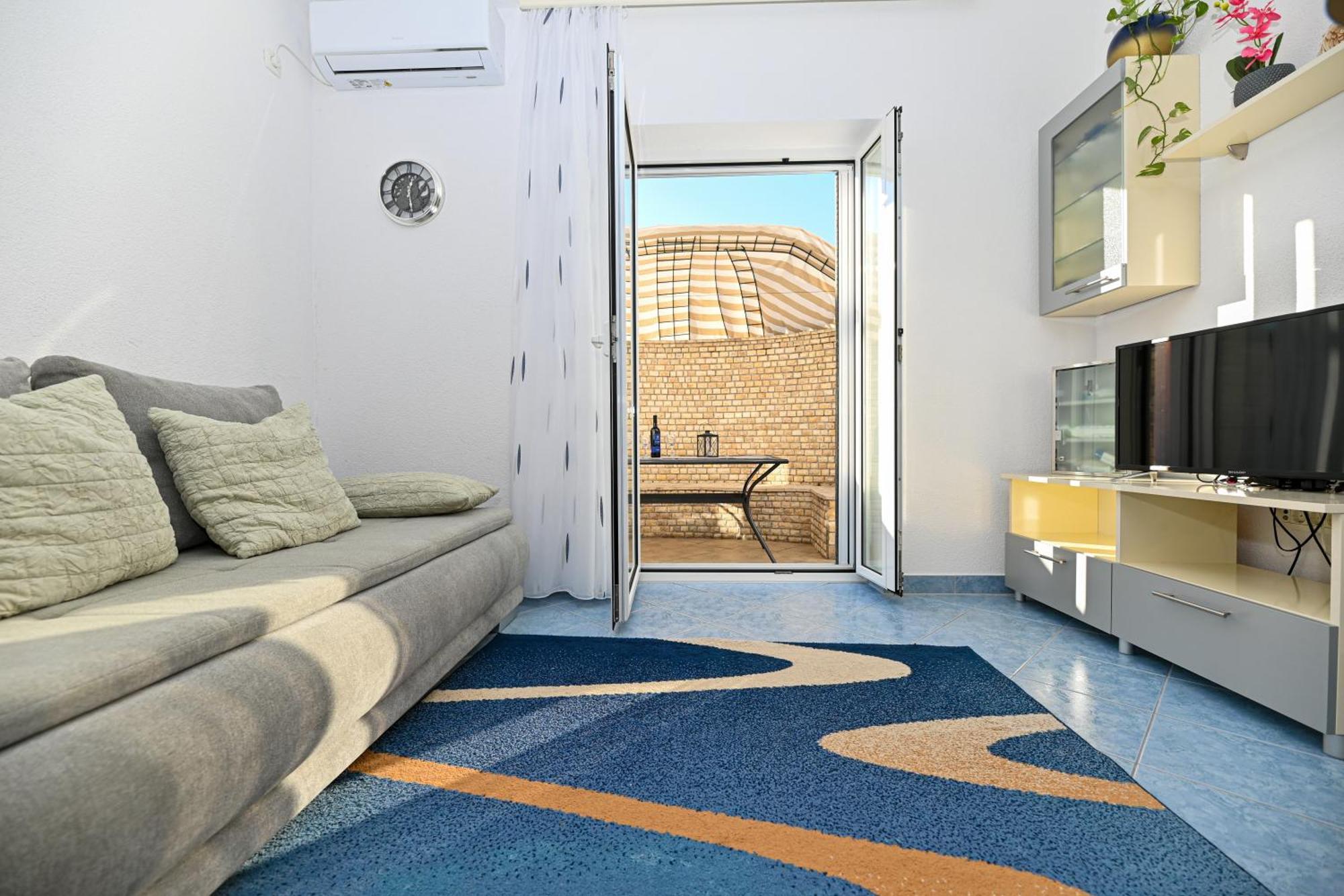 Apartments Patricia Трогир Экстерьер фото