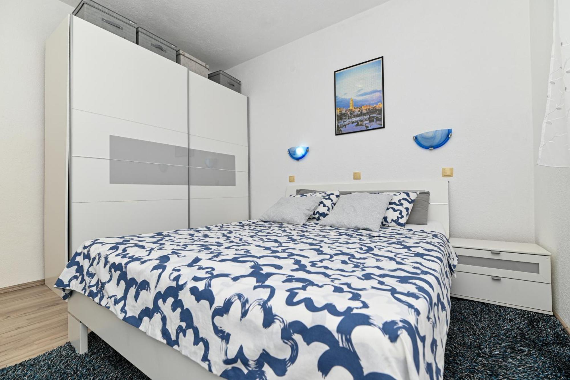Apartments Patricia Трогир Экстерьер фото
